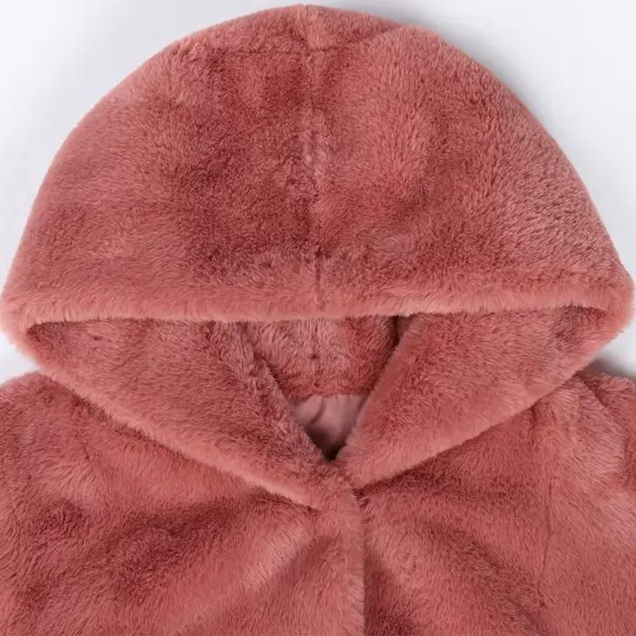 Manteau en fausse fourrure plissée Nerazzurri pour femme, veste légère et douce avec jupe à capuche, mode automne 2022, fourrure fine à la mode, taille large, design moderne, polyvalent, élégant, confortable