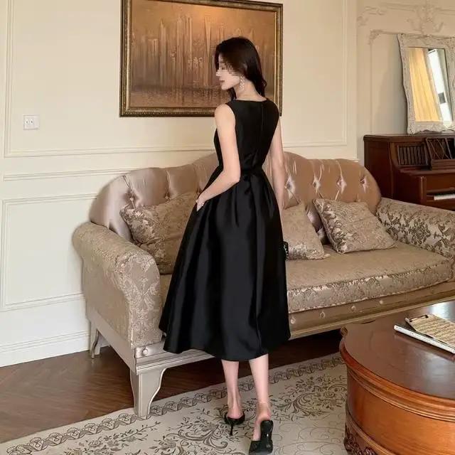 Robe sans manches à taille cintrée style français design sensationnel robe de soirée bouffante pour anniversaire en tissu tricoté mi-long style rétro artistique occassions spéciales femmes elegance vintage