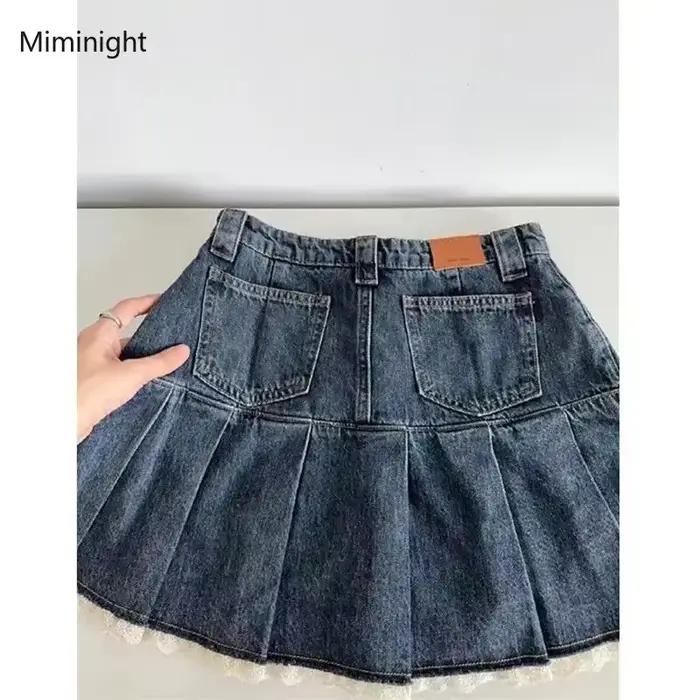 Jupe en jean bleu pour femme, patchwork de dentelle douce, mini jupes plissées Y2k, mode coréenne, mince, taille haute, ligne A, streetwear décontracté pour femmes toutes saisons