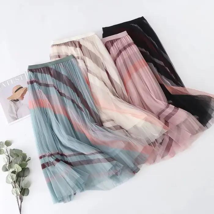 Jupe plissée à rayures et imprimé Patchwork