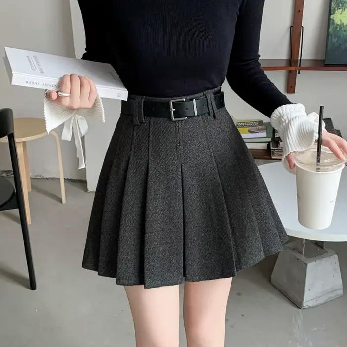 Vintage hiver plissé Mini jupe femmes Streetwear taille haute laine mignon patineuse jupes avec shor