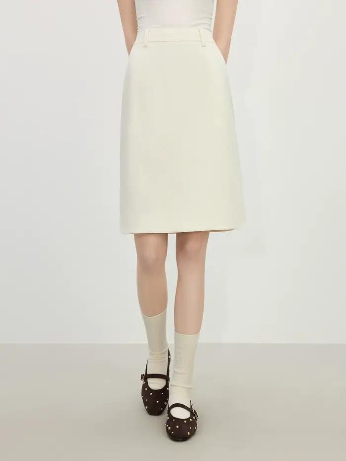 FSLE minimalisme vieil argent Style blanc mince polyvalent jupe courte pour les femmes 2025 été nouv