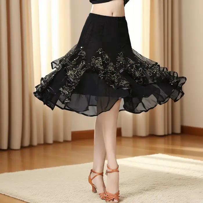 Jupe de danse longue et élégante à volants pour femmes et jeunes filles, idéale pour les soirées dan