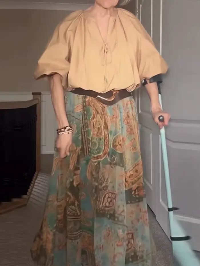 Jupe longue asymétrique à volants imprimés pour femme