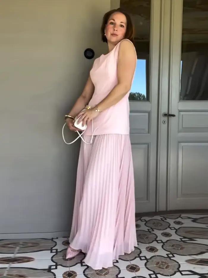 Femmes élégant solide jupe plissée ensembles femme 2 pièces tenue Sexy Slash cou sans manches débardeur tenues été creux mince costumes