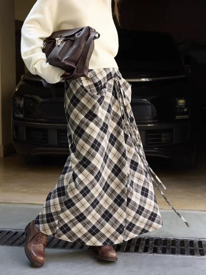 Demi-jupe asymétrique à motif Haig contrasté pour femmes
