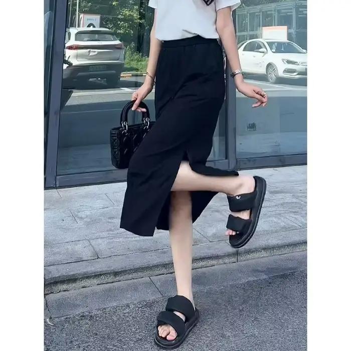 Jupe midi noire grande taille à fente latérale pour femme