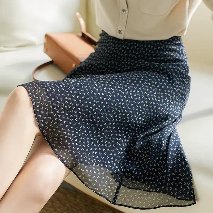 Jupes féminines Chic et élégantes pour femmes jusqu'aux genoux longueur une ligne Harajuku nouveau dans un Style coréen Premium été 2025 tendance pas cher