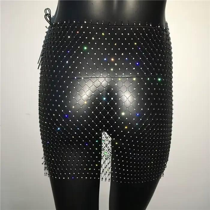 Mini jupe en résille blanche et noire pour femmes