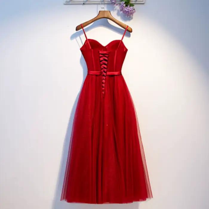 Robes Courtes de Cocktail 2026 – Robes de Soirée Formelles à Bretelles Fines – Robes de Bal Rouges – Vestidos de Gala Élégants en Tulle – Robes de Remise de Diplôme