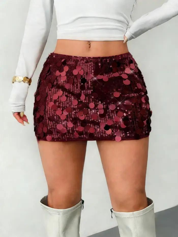 Mini-jupe taille haute ornée de paillettes bordeaux