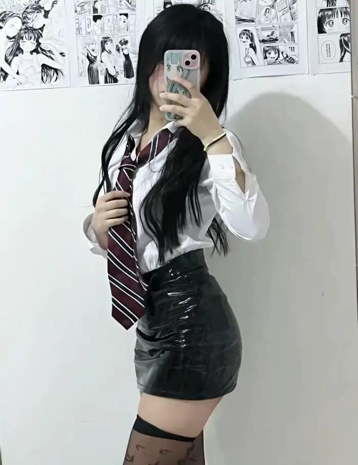 Mini-jupe en cuir noir taille haute pour femmes Sexy moulante en PU réfléchissant Style coréen