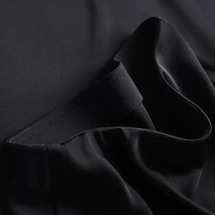 Jupe longue enveloppée de hanche en satin pour femme