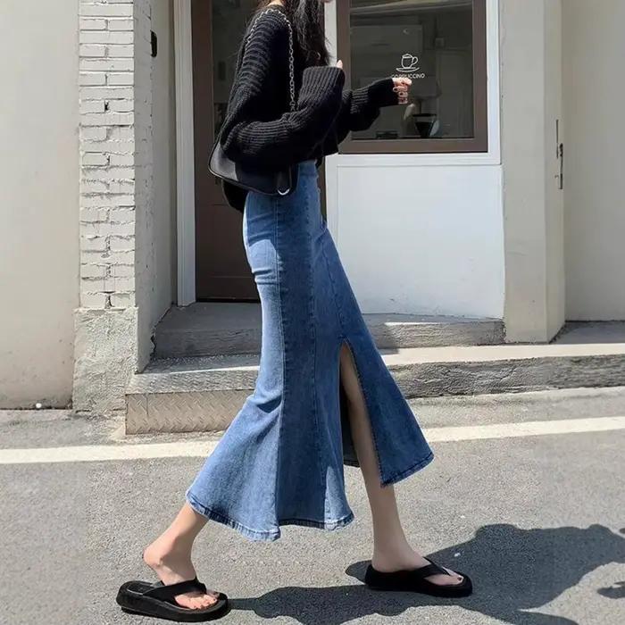 Mini jupe en jean bleue taille haute pour femmes