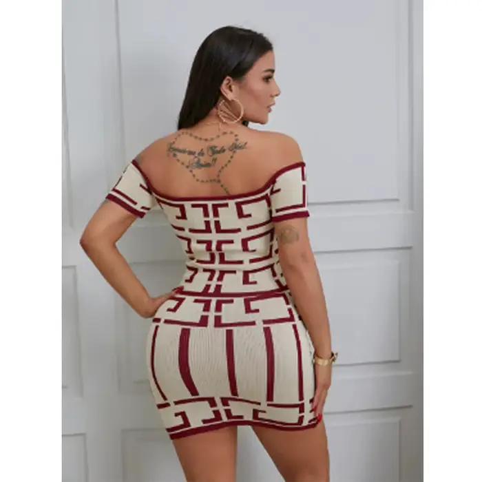 Ensemble haut court et jupe courte moulante pour femme