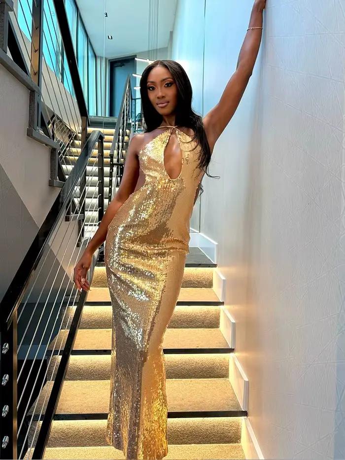 Robe longue noire sexy à paillettes et décolleté plongeant profond – Nouvelles robes de soirée d'été dos nu