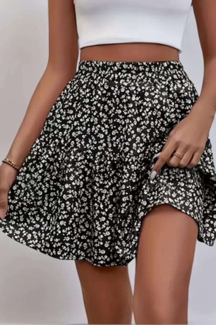 Jupe florale pour femme à la mode avec petits motifs floraux