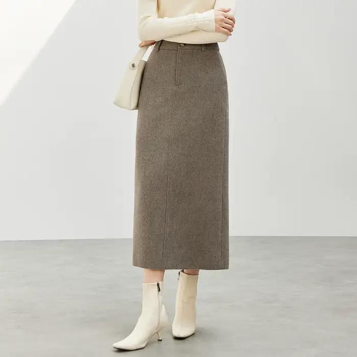 Jupe SENTUBILA longue droite élégante pour femme en polyester et laine pour les occasions professionnelles automnales