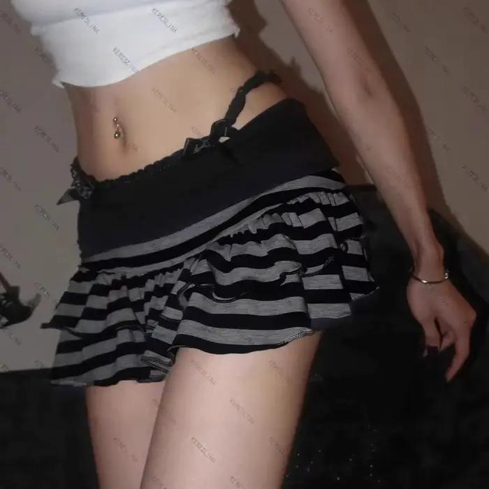 Nouvelle jupe courte trapèze Y2K sexy à rayures et blocs de couleur pour femme 2026