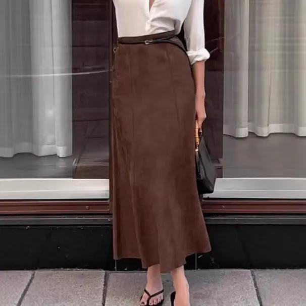 Jupe longue en daim marron terre style rétro pour femme