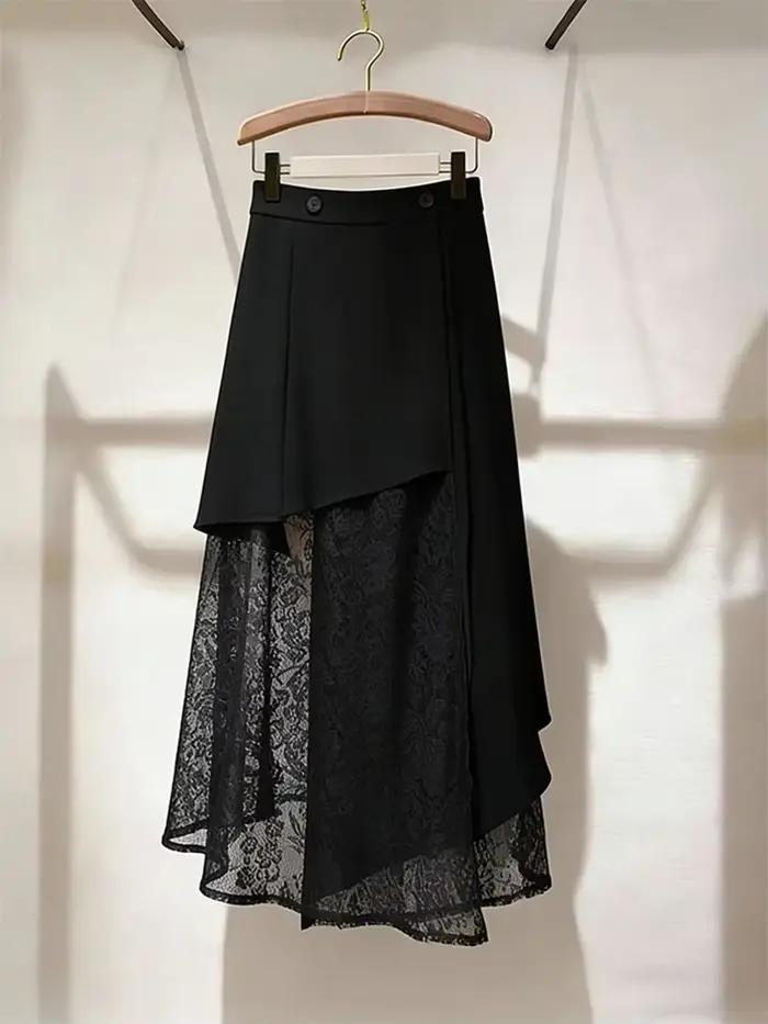 Jupe longue trapèze noire asymétrique à taille haute avec dentelle