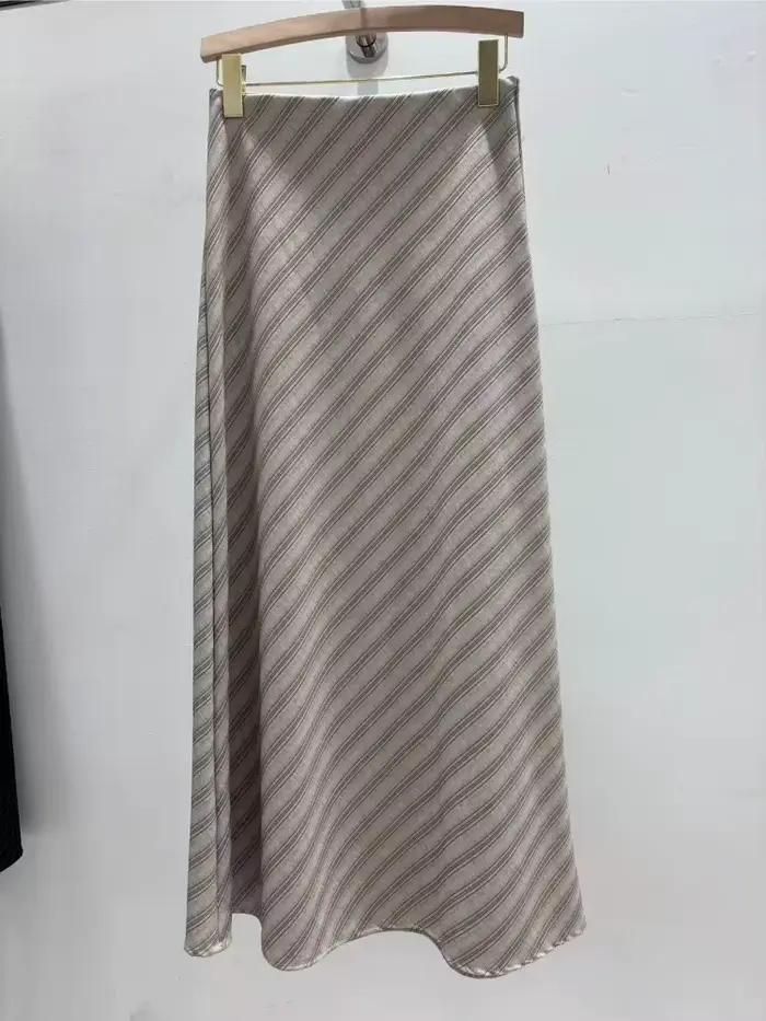 Nouvelle Jupe Longue Femme 2026 France Vintage en Satin Taille Haute Élégante Mode Féminine Bureau Douce Coupe Ajustée Design Gothique Sombre