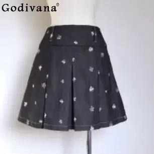 Jupe plissée élégante brodée style japonais pour femme