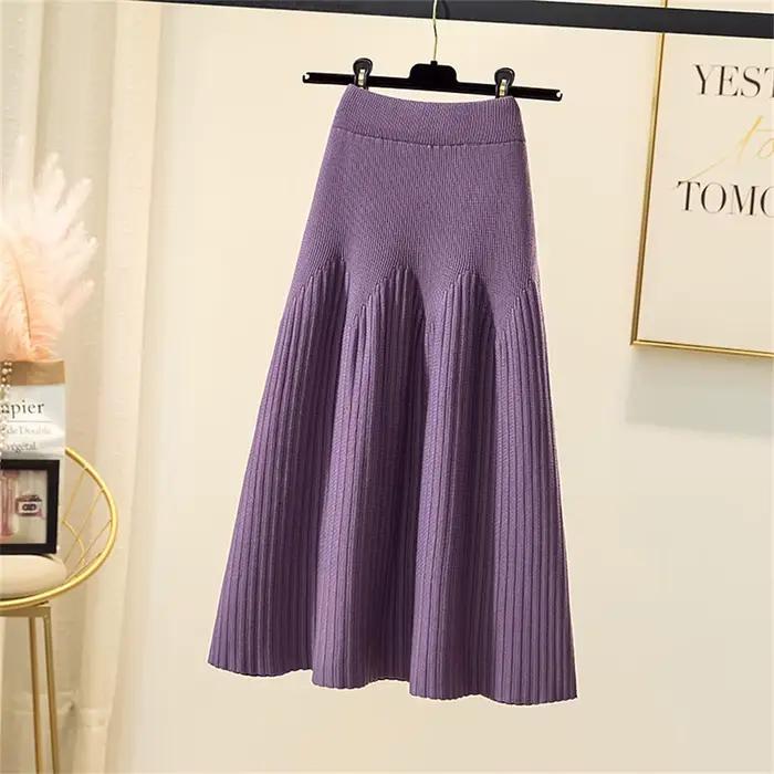 Jupe trapèze plissée mi-longue noire pour femme
