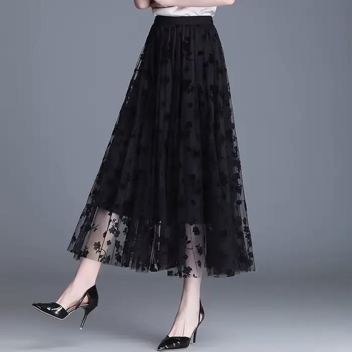 Jupe ample élégante Ranmo en acétate pour femmes avec teinture à nouer, style tendance et coupe empire pour automne et événements spéciaux