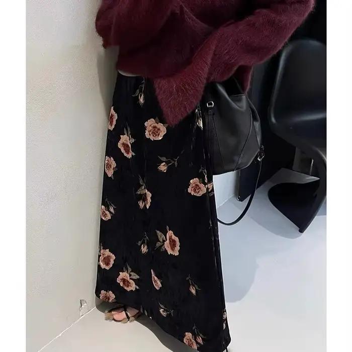 Jupe florale en velours rose nuit foncée rétro Plus