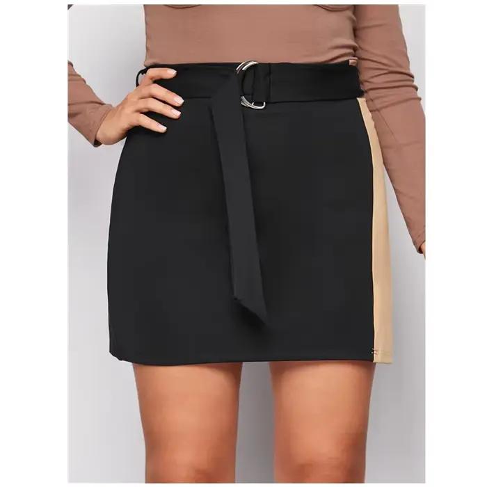 Mini jupe droite élégante pour femmes