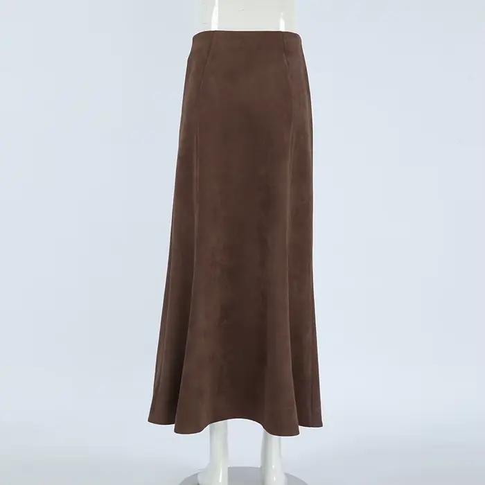 Jupe longue en daim marron terre style rétro pour femme