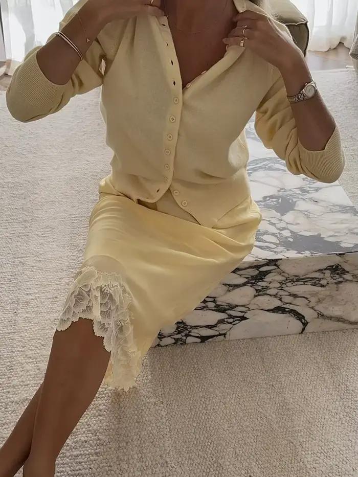 Jupe longue mi-glissante en dentelle avec sous-jupe en satin pour femmes style vintage occasions spéciales été 2025