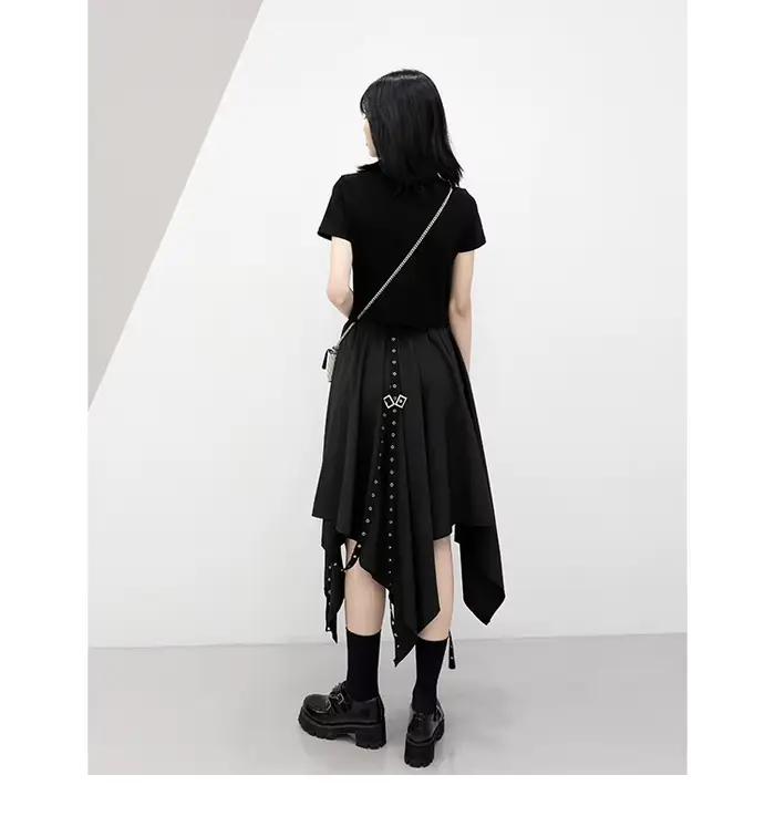 Jupe gothique CORLVON pour fille style punk Y2K nouvelle collection mi-mollet polyester patch-travail silhouette une ligne occassions spéciales automne hiver