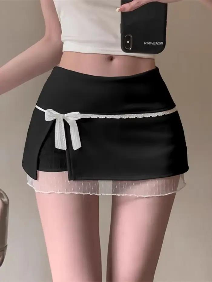 Mini-jupe mignonne en dentelle avec nœud pour femme
