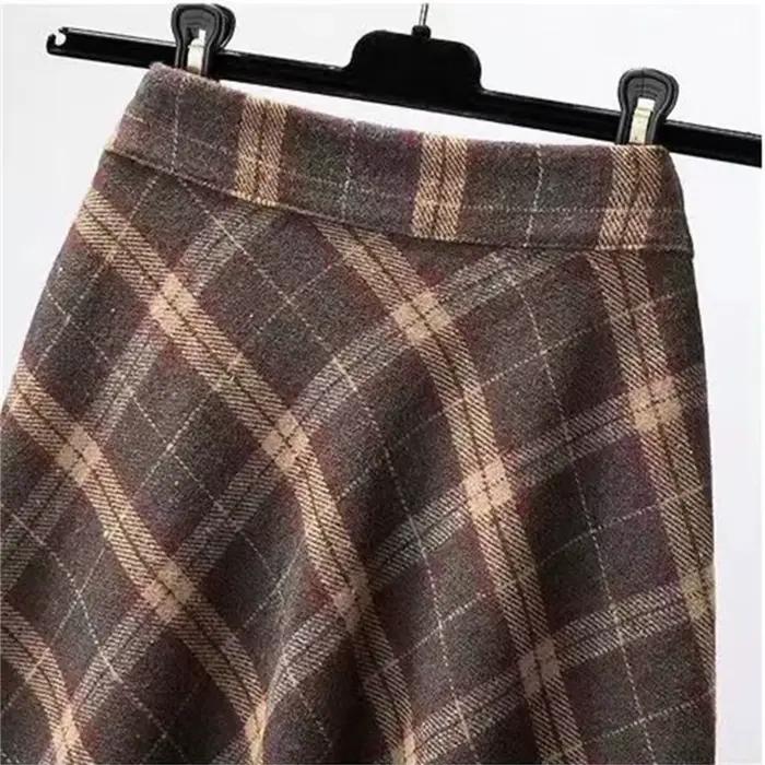 Jupe en laine à carreaux brun foncé pour femmes, coupe moderne, silhouette une ligne, tour de taille empire, printemps été, polyester voile, décoration none, mi-mollet