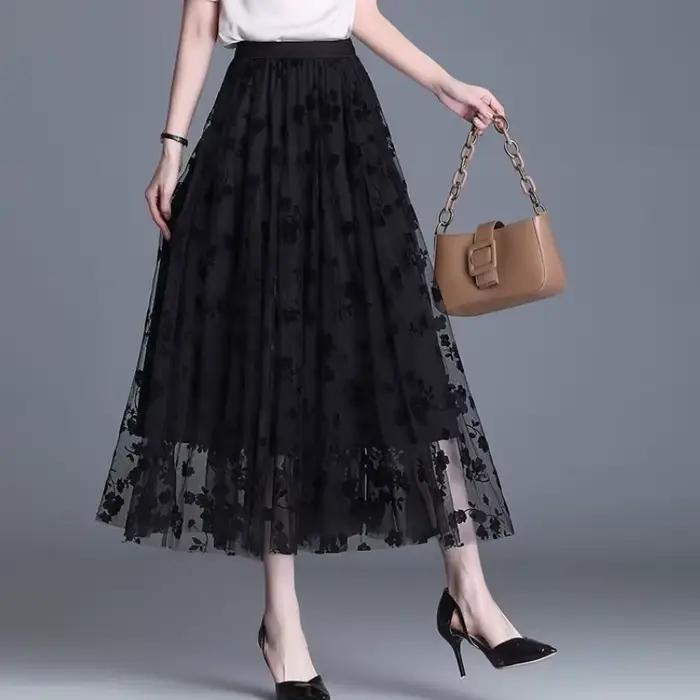 Jupe ample élégante Ranmo en acétate pour femmes avec teinture à nouer, style tendance et coupe empire pour automne et événements spéciaux