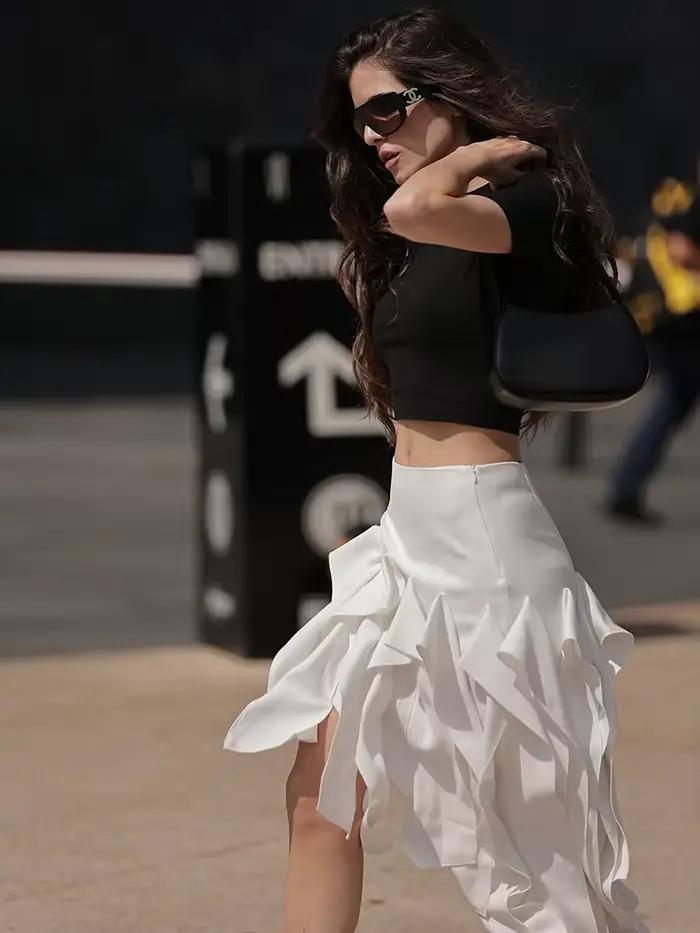 Jupe mi-longue asymétrique à volants cascade taille haute pour femme