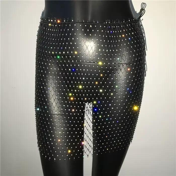 Mini jupe en résille blanche et noire pour femmes