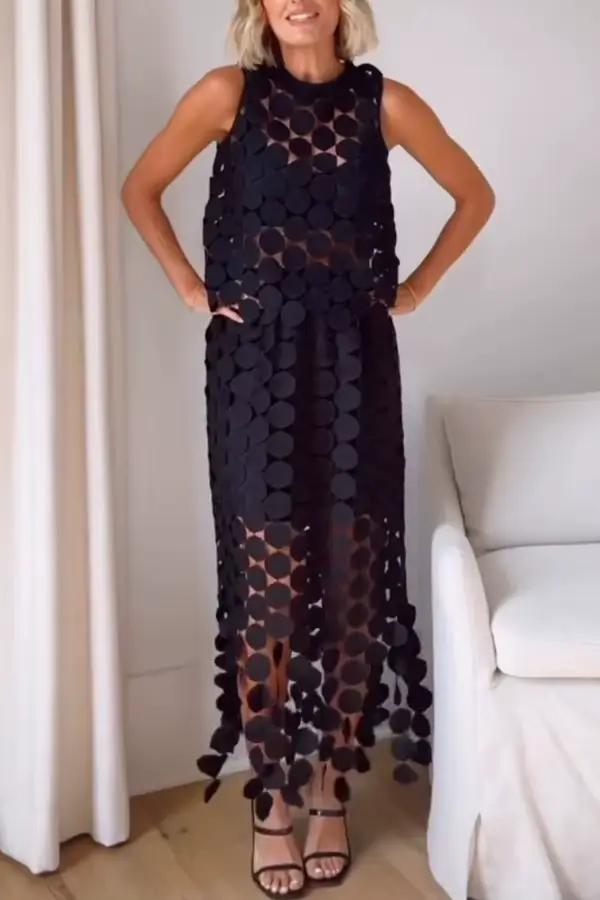 Ensemble deux pièces tendance pour femme : haut court sans manches ajouré et jupe trapèze à franges